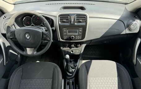 Renault Logan II, 2016 год, 615 940 рублей, 14 фотография