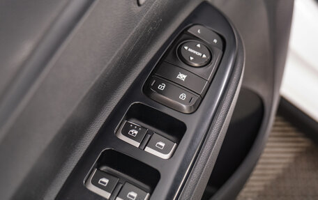 KIA Rio IV, 2021 год, 1 699 000 рублей, 8 фотография