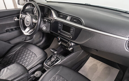 KIA Rio IV, 2021 год, 1 699 000 рублей, 17 фотография