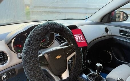 Chevrolet Cruze II, 2011 год, 560 000 рублей, 8 фотография