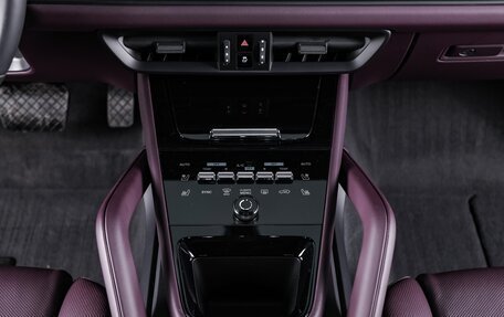 Porsche Cayenne III, 2025 год, 18 300 000 рублей, 22 фотография