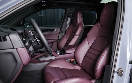 Porsche Cayenne III, 2025 год, 18 300 000 рублей, 17 фотография