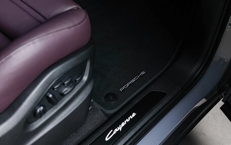 Porsche Cayenne III, 2025 год, 18 300 000 рублей, 28 фотография