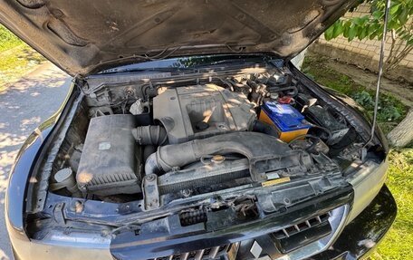 Mitsubishi Pajero III рестайлинг, 2005 год, 500 000 рублей, 4 фотография