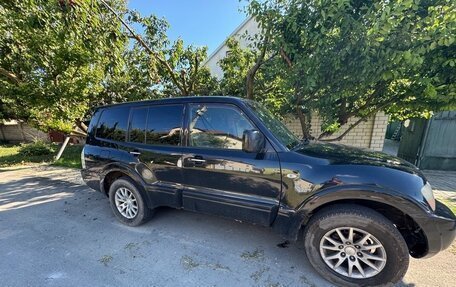 Mitsubishi Pajero III рестайлинг, 2005 год, 500 000 рублей, 3 фотография