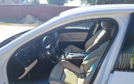BMW 5 серия, 2013 год, 1 850 000 рублей, 8 фотография
