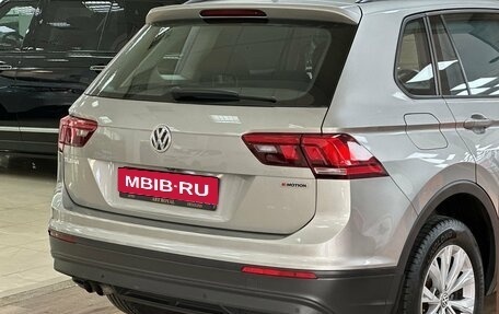 Volkswagen Tiguan II, 2019 год, 2 600 000 рублей, 10 фотография