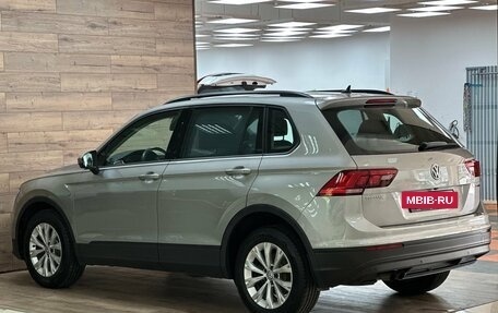 Volkswagen Tiguan II, 2019 год, 2 600 000 рублей, 5 фотография