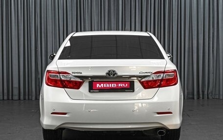 Toyota Camry, 2014 год, 1 680 000 рублей, 4 фотография