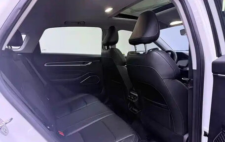 Geely Emgrand, 2022 год, 942 000 рублей, 10 фотография