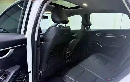 Geely Emgrand, 2022 год, 942 000 рублей, 9 фотография