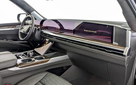 Cadillac Escalade V, 2024 год, 19 000 000 рублей, 9 фотография