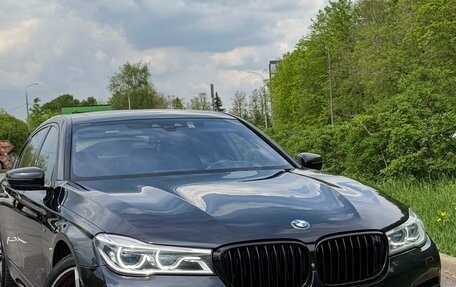 BMW 7 серия, 2019 год, 4 100 000 рублей, 1 фотография