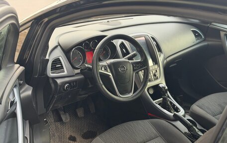 Opel Astra J, 2011 год, 399 999 рублей, 9 фотография