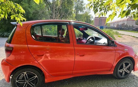 Toyota Vitz, 2000 год, 330 000 рублей, 3 фотография