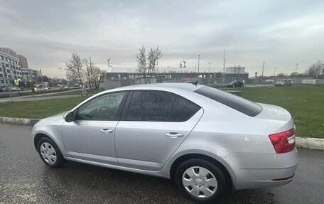 Skoda Octavia, 2019 год, 1 800 000 рублей, 5 фотография
