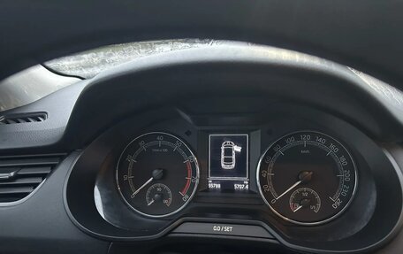Skoda Octavia, 2019 год, 1 800 000 рублей, 9 фотография