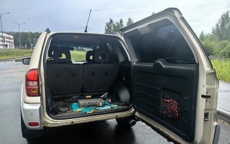 Toyota RAV4, 2004 год, 630 000 рублей, 9 фотография