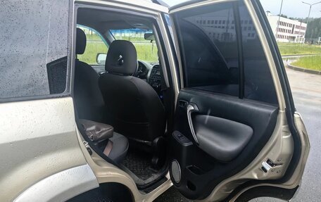 Toyota RAV4, 2004 год, 630 000 рублей, 14 фотография