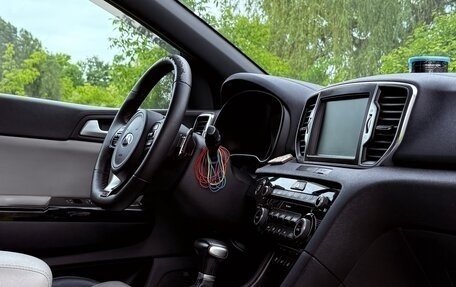 KIA Sportage IV рестайлинг, 2016 год, 2 300 000 рублей, 8 фотография