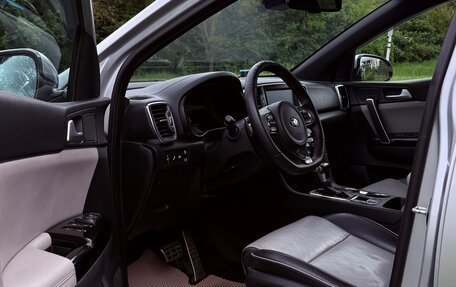 KIA Sportage IV рестайлинг, 2016 год, 2 300 000 рублей, 11 фотография