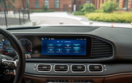 Mercedes-Benz GLS, 2024 год, 14 650 000 рублей, 31 фотография