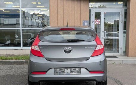 Hyundai Solaris II рестайлинг, 2015 год, 740 000 рублей, 5 фотография