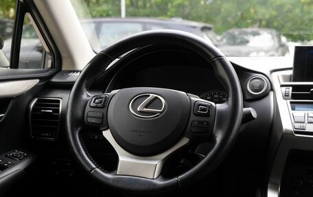 Lexus NX I, 2016 год, 2 750 000 рублей, 14 фотография