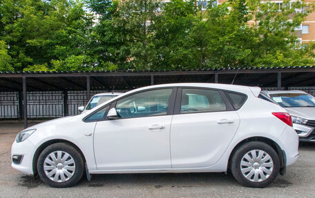 Opel Astra J, 2013 год, 699 000 рублей, 3 фотография