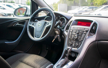 Opel Astra J, 2013 год, 699 000 рублей, 10 фотография