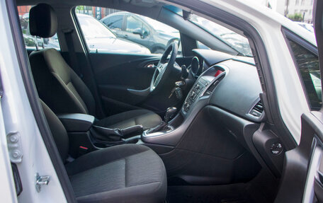 Opel Astra J, 2013 год, 699 000 рублей, 14 фотография