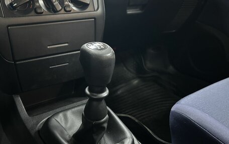 Mitsubishi Carisma I, 2003 год, 262 000 рублей, 21 фотография