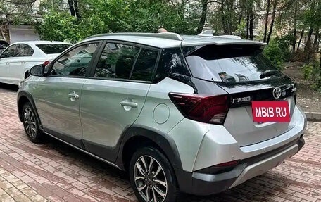 Toyota Yaris XP150 рестайлинг, 2022 год, 1 000 002 рублей, 5 фотография