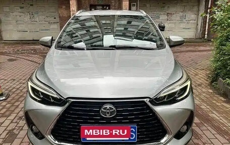 Toyota Yaris XP150 рестайлинг, 2022 год, 1 000 002 рублей, 3 фотография