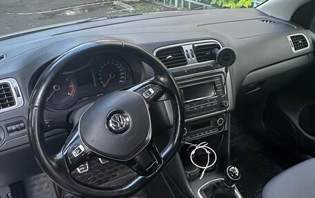 Volkswagen Polo VI (EU Market), 2017 год, 1 000 000 рублей, 7 фотография
