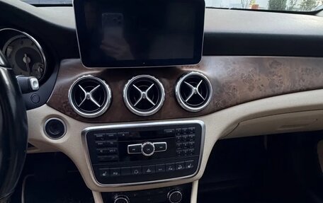 Mercedes-Benz GLA, 2014 год, 1 800 000 рублей, 7 фотография