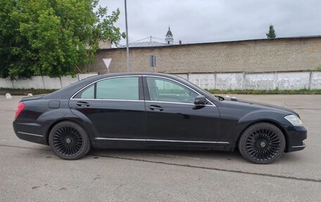 Mercedes-Benz S-Класс, 2010 год, 1 900 000 рублей, 3 фотография