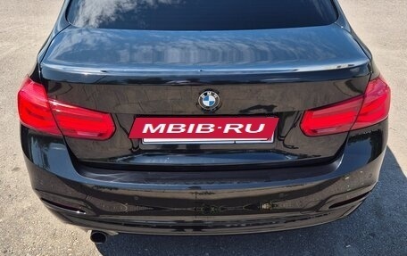 BMW 3 серия, 2018 год, 2 200 000 рублей, 3 фотография