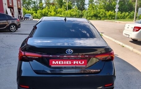 Toyota Avalon, 2022 год, 4 300 000 рублей, 2 фотография