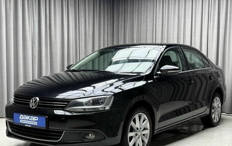 Volkswagen Jetta VI, 2012 год, 1 149 000 рублей, 3 фотография