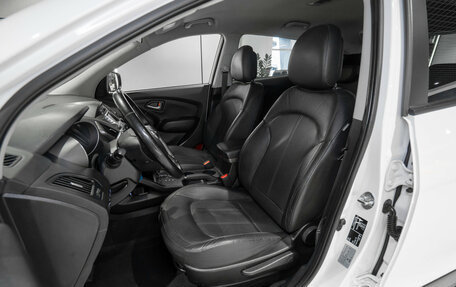 Hyundai ix35 I рестайлинг, 2015 год, 1 390 000 рублей, 9 фотография