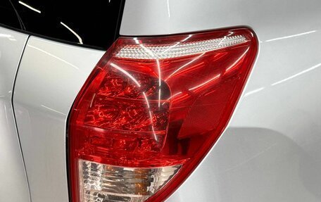 Toyota RAV4, 2006 год, 1 369 900 рублей, 7 фотография