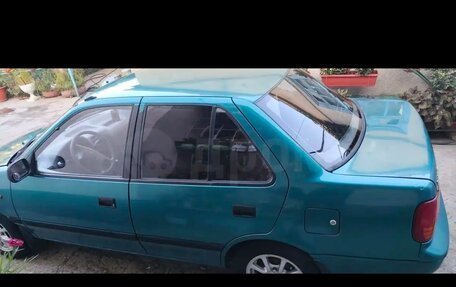 Suzuki Swift II, 2002 год, 250 000 рублей, 2 фотография