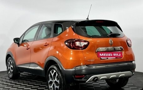 Renault Kaptur I рестайлинг, 2018 год, 1 300 000 рублей, 8 фотография