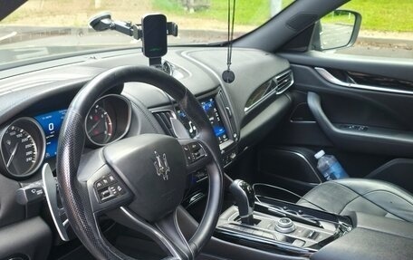 Maserati Levante I, 2018 год, 6 100 000 рублей, 7 фотография