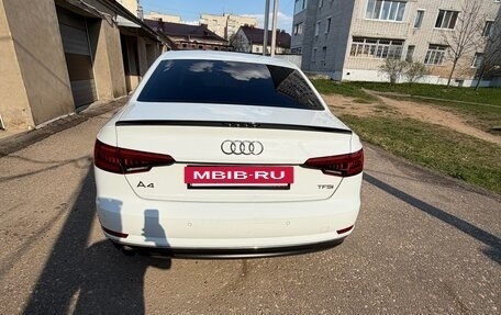 Audi A4, 2016 год, 1 600 000 рублей, 10 фотография
