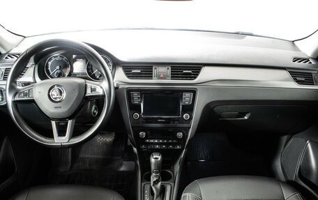 Skoda Rapid I, 2018 год, 1 310 000 рублей, 8 фотография