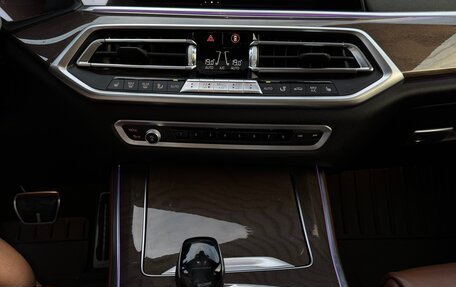 BMW X5, 2019 год, 6 300 000 рублей, 2 фотография