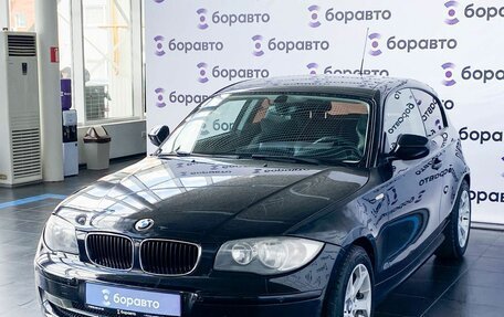 BMW 1 серия, 2010 год, 800 000 рублей, 2 фотография
