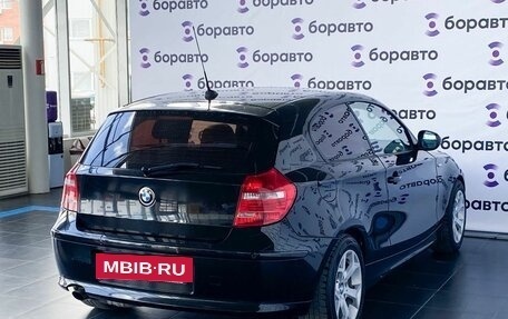 BMW 1 серия, 2010 год, 800 000 рублей, 4 фотография